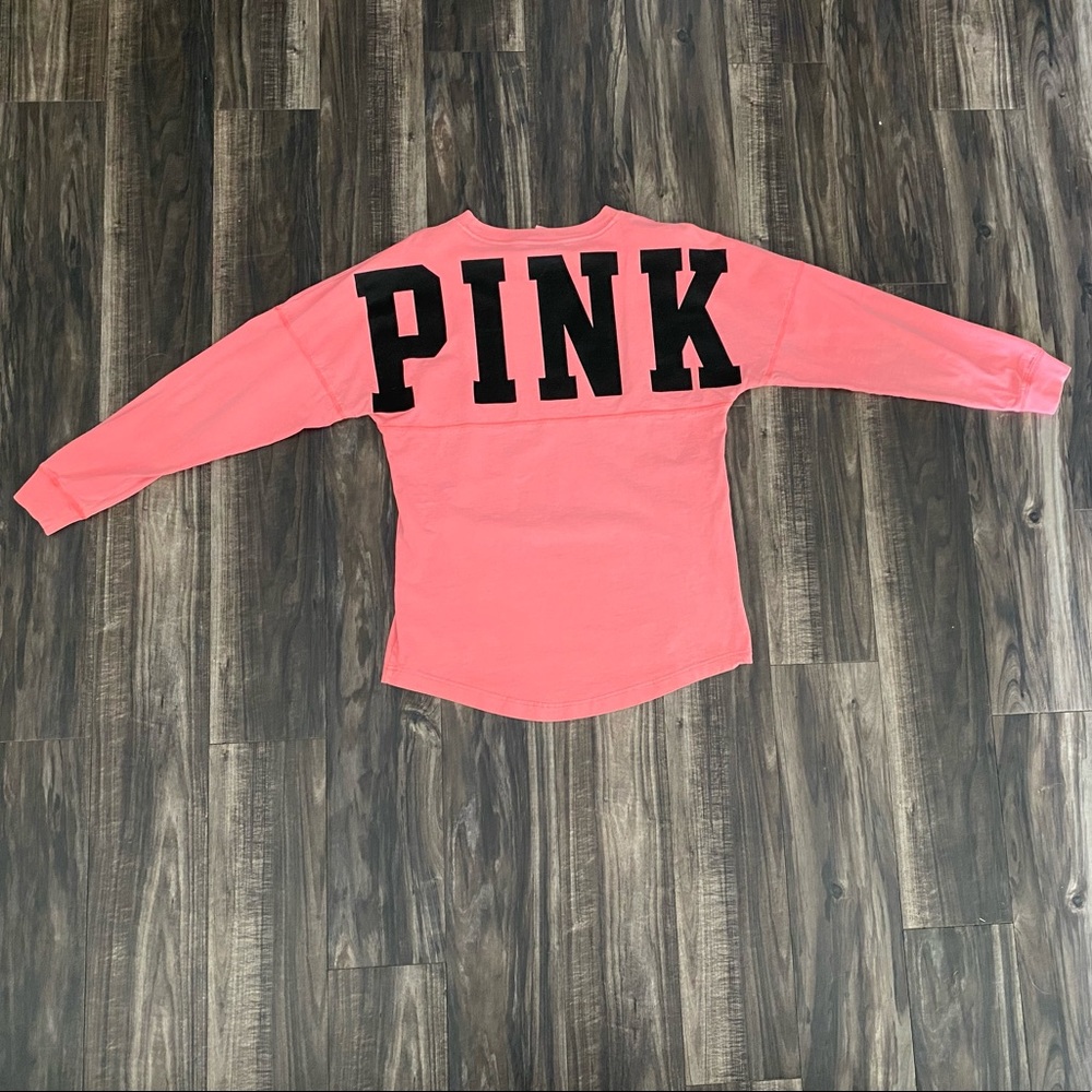 VS Pink! Logo Varsity Crew Long-Sleeve Pullover